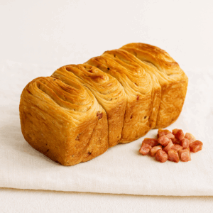 Brioche apéritive lardons